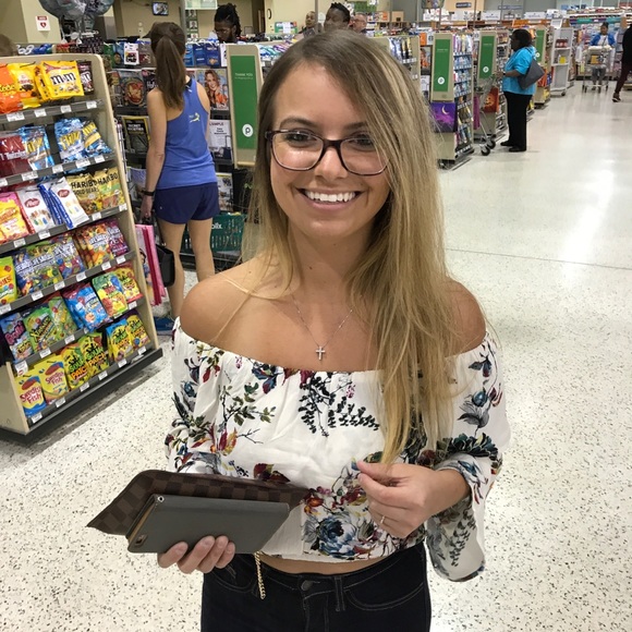 Hi! - Picture 2 of 4